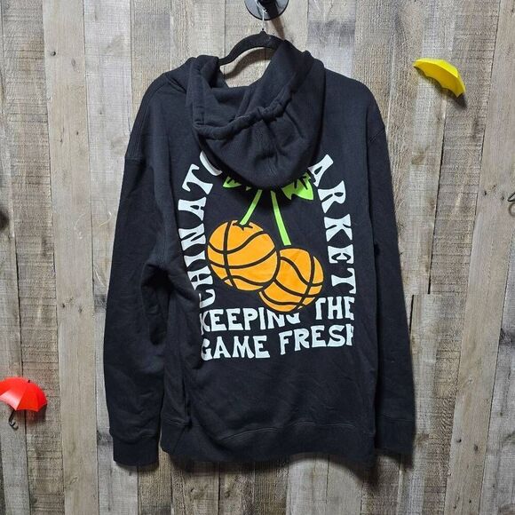 Chinatown Market Black Keeping the Game Fresh Hoodie NWT - Picture 1 of 6